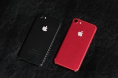 Trên tay iPhone 7/7 Plus mạ vàng, đính gần 300 viên pha lê Swarovski, chi phí hơn 20 triệu