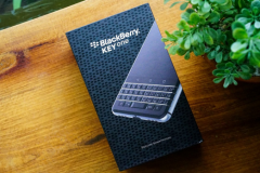 Trên tay BlackBerry KeyOne, đẹp không cưỡng lại được
