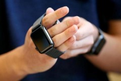 Vượt Fitbit, Apple thành nhà sản xuất smartwatch số một thế giới