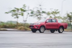 Ô tô Việt Nam băn khoăn vì xe bán tải tăng thuế