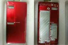 Hình ảnh thực tế Meizu Pro 7 xuất hiện: Màn hình phụ và camera kép phía sau!