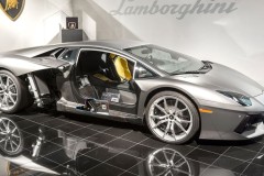 Lamborghini sẽ ứng dụng kỹ thuật sản xuất sợi các-bon vào ngành Y tế