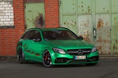 Mercedes-AMG C63 S Estate mạnh hơn siêu xe Ferrari F12tdf nhờ Wimmer
