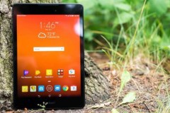 Asus Zenpad Z8 (2017) trang bị màn hình QHD, Snapdragon 650, pin 4.680 mAh