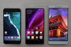 Kể từ iPhone 2G ra mắt 2007, smartphone viền mỏng đang ngày càng lên ngôi