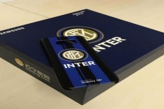 Xuất hiện Galaxy S8 Plus phiên bản Inter Milan cực đẹp, cực độc