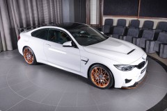 BMW M4 GTS White Whale chỉ mất 3,8 giây để tăng tốc từ 0 - 100 km/h