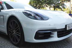 Khám phá Porsche Panamera 4S 2017 giá hơn 8 tỷ đồng tại Việt Nam