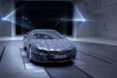 BMW tiết lộ về chiếc i8 mui trần chạy điện hoàn toàn