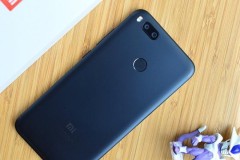 Cận cảnh Xiaomi Mi 5X: Hoàn thiện cao cấp trong phân khúc tầm trung