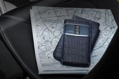 Nhà sản xuất điện thoại đắt nhất thế giới Vertu trên bờ phá sản quỵt lương nhân viên và lương hưu