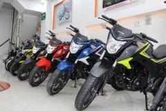 Xe côn tay Honda CB Hornet 160R 2017 mới về Việt Nam, giá tham khảo 73 triệu đồng