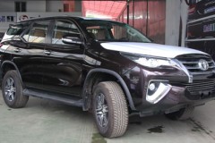 Toyota Fortuner 2017 bản Trung Đông đầu tiên về Việt Nam giá hơn 2 tỷ đồng