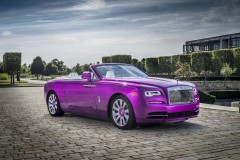 Chiêm ngưỡng Rolls-Royce Dawn khoác bộ cánh tím Fux Fuchsia "hàng thửa" nổi bật