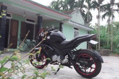 Fz 150i phiên bản độ chất với sự thay đổi táo bạo ở dàn chân