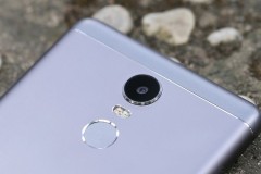 Hơn 5 triệu mà RAM 4GB, pin khủng long, màn hình nét thì mua máy này quá thơm rồi!!