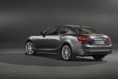 Maserati Ghibli đổi tên Ghibli GranLusso, tiến vào mặt trận xe tự hành