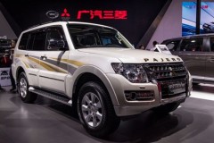 Mitsubishi Pajero - mẫu SUV 7 chỗ bị "ghẻ lạnh" ở Việt Nam có thêm phiên bản nâng cấp