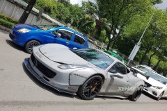 Sài Gòn: "siêu ngựa" Ferrari 458 LibertyWalk tắm nắng trên phố cùng các chiến mã