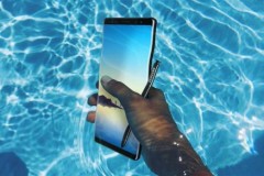 Bút S Pen vẫn là đặc sản hiếm có của Galaxy Note 8 và dòng Note