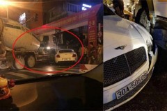 Hà Nội: Xe sang Benley bị xe bồn trộn bê tông móp đầu