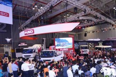 [VMS 2017] FUSO "bành trướng" với dàn xe "hạng nặng"