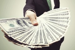 10 dấu hiệu chứng tỏ bạn sẽ không bao giờ giàu