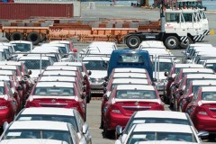 Ô tô du lịch nhập khẩu lao dốc: Người Việt đã chán mua xe?