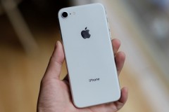 Chưa mở bán nhưng iPhone 8 và 8 Plus đã về tới VN, giá từ 19.9 triệu