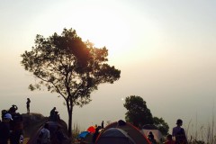 Chuyến leo núi Bà Đen nhớ đời