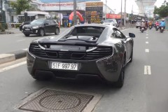 Cường Đô la cưỡi siêu xe McLaren 650S Spider 22 tỷ “biến hình” trên phố