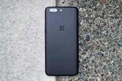 OnePlus tiếp tục gian lận điểm hiệu năng, ngay cả trên OnePlus 5