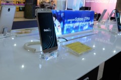 Samsung J7 Pro chính thức được mở bán, số lượng đặt hàng kỷ lục