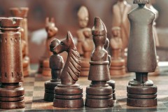 Giải được bài toán n quân hậu trên bàn cờ, trúng 1 triệu đô la tiền thưởng