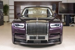 Rolls-Royce Phantom EWB thế hệ mới xuất hiện ở Abu Dhabi