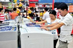 Thị trường điện máy: Hoa hồng, máu và nước mắt!