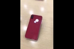 Bất ngờ xuất hiện video trên tay iPhone 8 phiên bản Red Product ngay trước ngày ra mắt