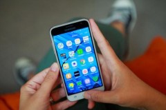 Galaxy J3 LTE: Smartphone 4G giá rẻ đang giảm giá tốt, chỉ trong 3 ngày