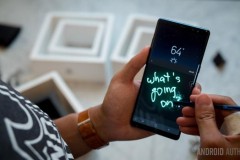 Không thể mở khoá khuôn mặt trên Galaxy Note 8 chỉ bằng hình ảnh?