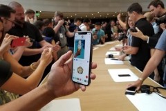 Video trên tay iPhone X với rất nhiều tính năng sẽ thay đổi cách chúng ta dùng smartphone