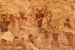 Top 8 bức bích họa miêu tả người ngoài hành tinh nổi tiếng thế giới