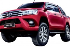Toyota Hilux tại Malaysia nhận được bộ phụ kiện an toàn với 7 túi khí