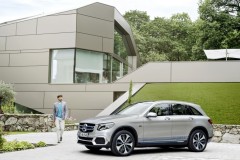 [VIDEO] Khám phá bàn di chuột mới nhất của hệ thống COMAND