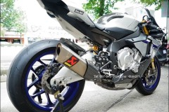 Yamaha R1M độ phiên bản dành cho đường đua
