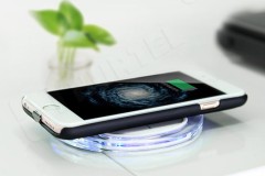 Apple mua lại công ty chuyên làm sạc không dây với tham vọng to lớn