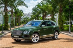 Cận cảnh Bentley Bentayga W12 Bespoke duy nhất tại Việt Nam