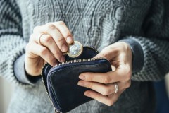 [Cuộc sống] Vì sao bạn thông minh nhưng lại không giàu?