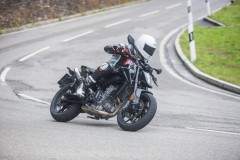 Đánh giá KTM 790 Duke - bản nâng cấp của những thiết bị điện tử tiên tiến