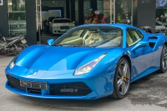 Diện kiến Ferrari 488 Spider màu Blu Corsa độc nhất Việt Nam