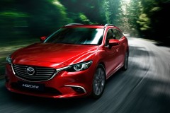 Giá Mazda6 2017 tiếp tục giảm, chỉ từ 850 triệu đồng